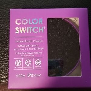 NEW Color Switch instant brush cleaner